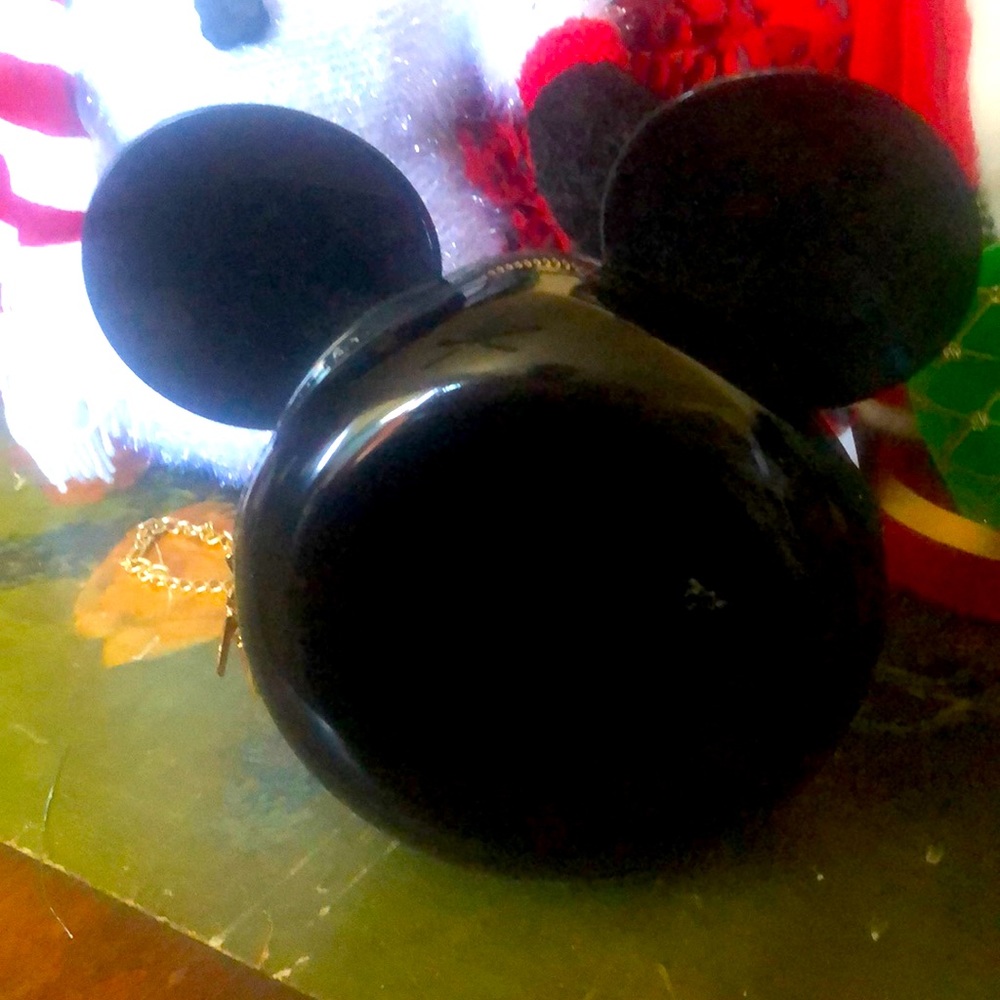 Adorable Micky Mouse Purse with nice quality long chain